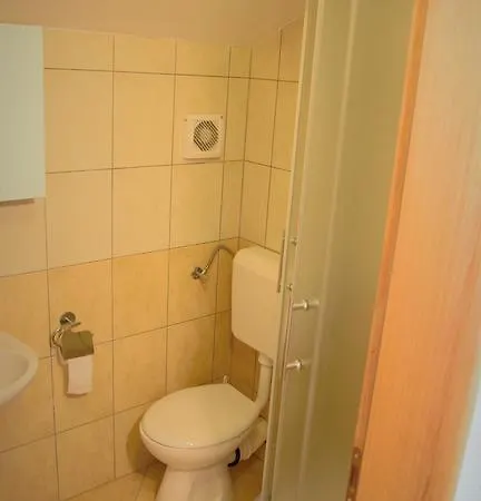 Pansion Casa Gagro 3*