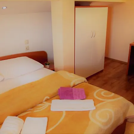 & Casa Gagro 3*