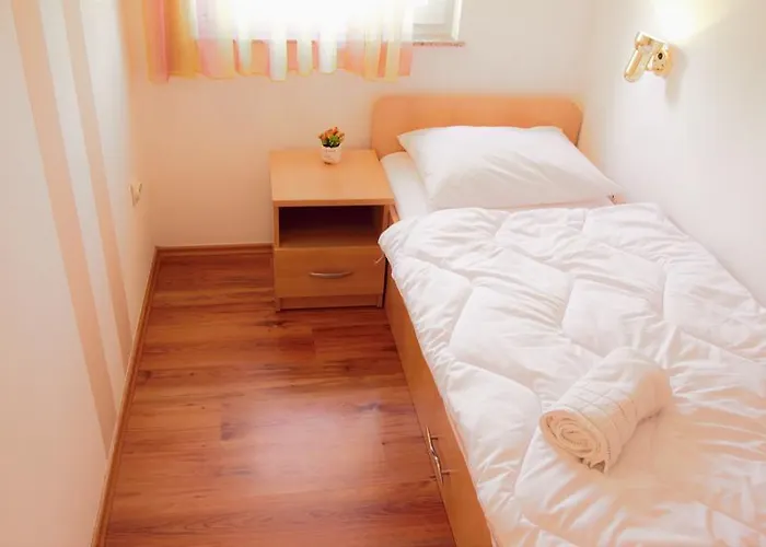 Pensionat Apartments & Rooms Casa Gagro 3*