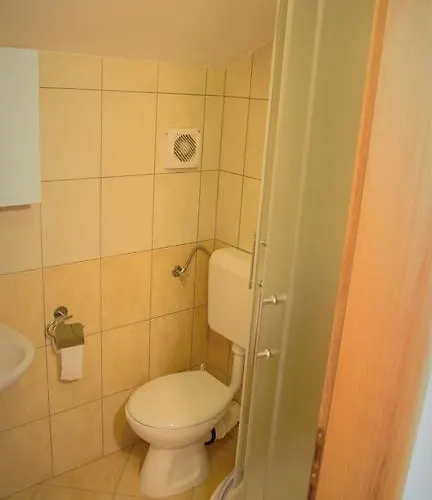 Apartments & Rooms Casa Gagro 3*